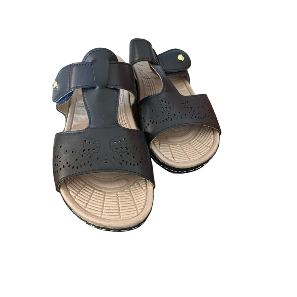 Dorothy Gaynor Navy Comfort Sandals Adjustable Strap Size 7